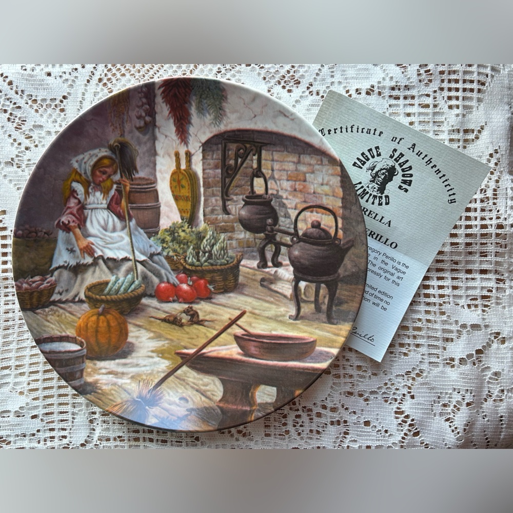 ✨VTG Cinderella Decorative Plate ✨Plate #18✨ Artist: Gregory Perillo  ✨1981
